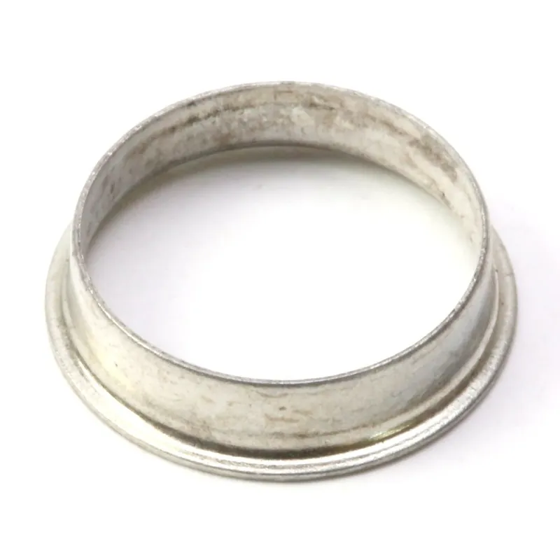 Vente Directe Douille pipe admission pour tronçonneuse Stihl 024 024AV MS240 MS240 Super