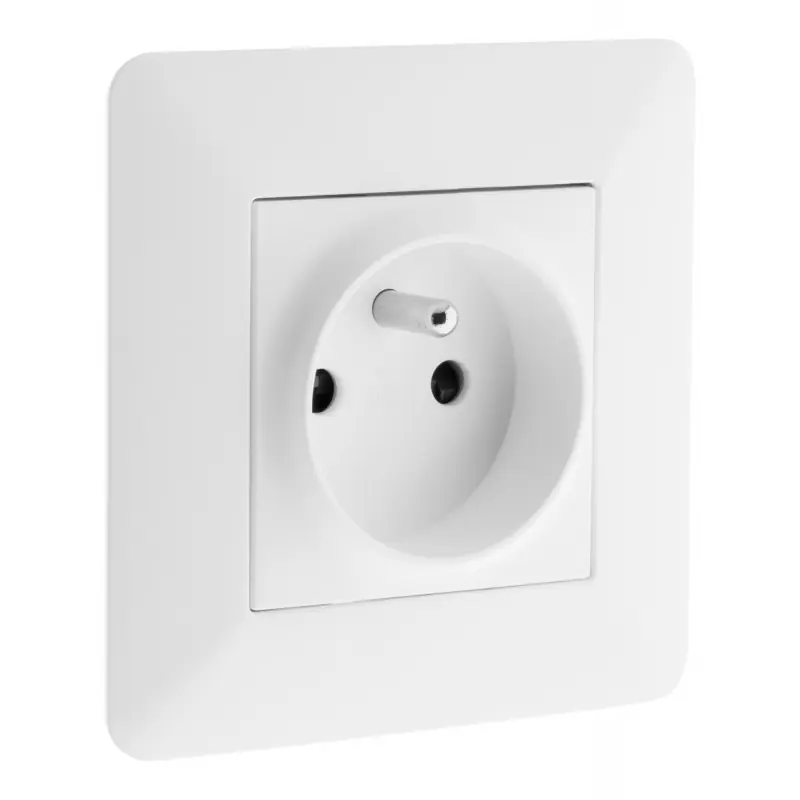 PRISE 2 PÔLES + TERRE 16A – ZENITECH Nouvelle Collection